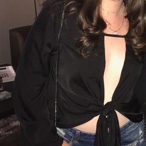 Black Key Hole Long Sleeve Top